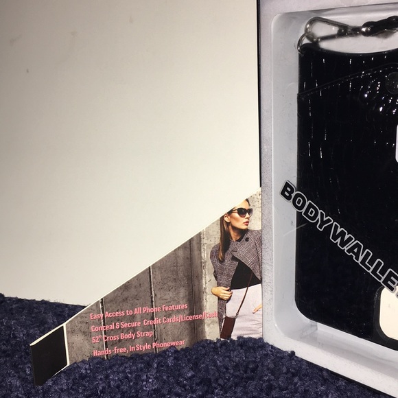 Nuckees BodyWallet | Black | For iPhone X - Picture 4 of 7